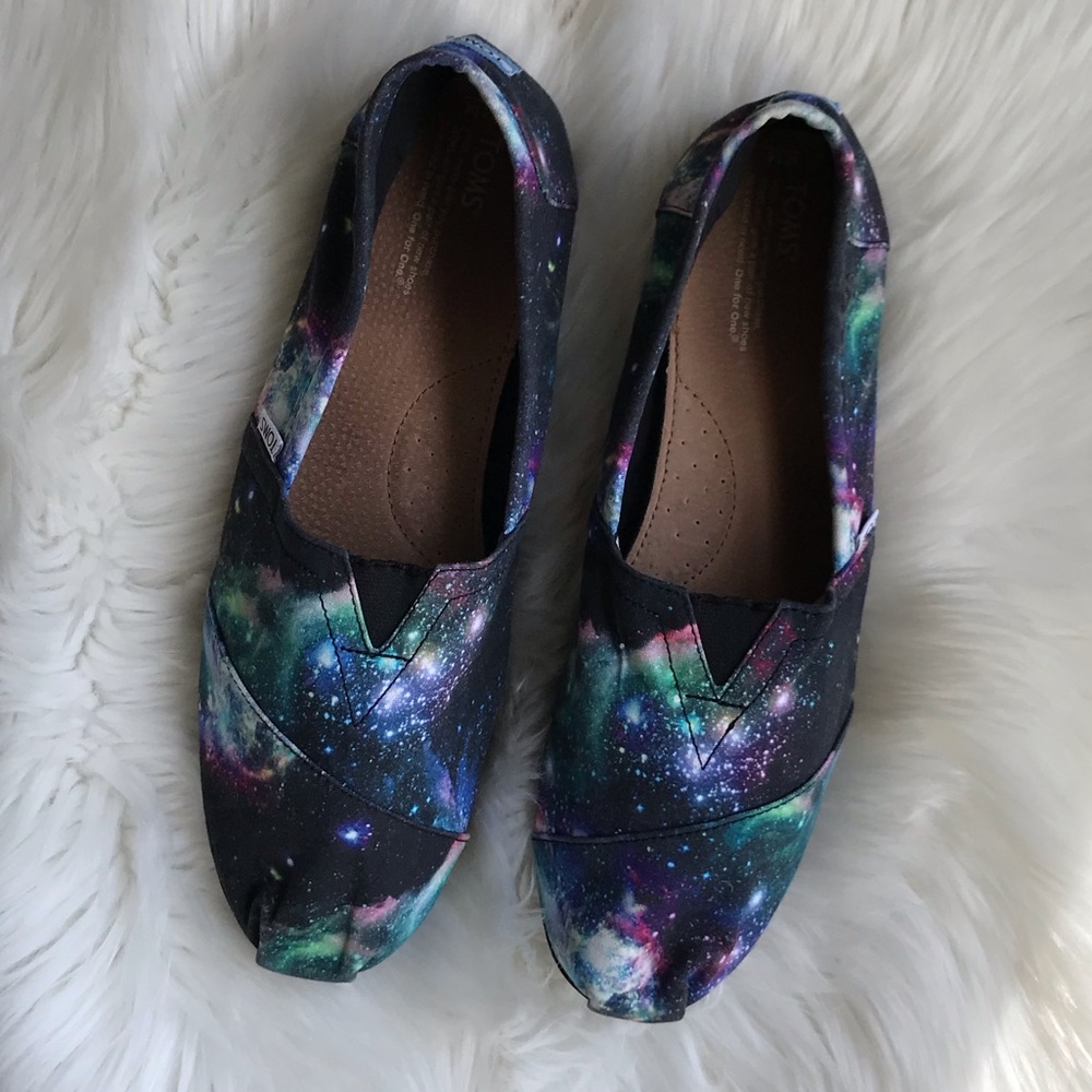 Toms galaxy slip-on shoes